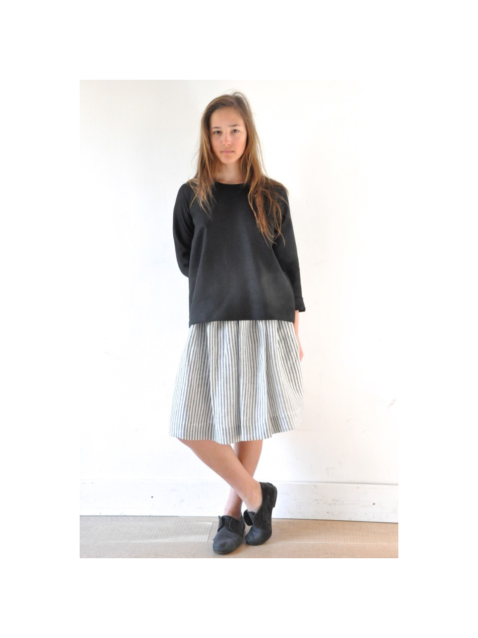 Jupe Uniforme, lin rayures claires