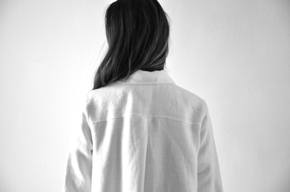 Uniform coat, thick white linen