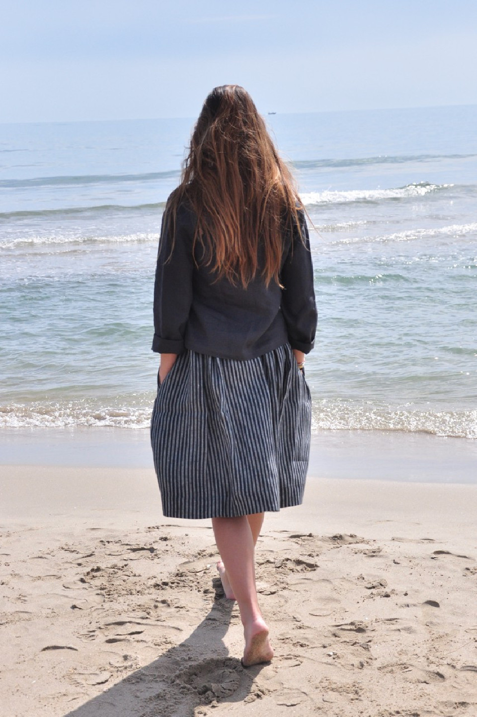 Skirt, dark stripes linen