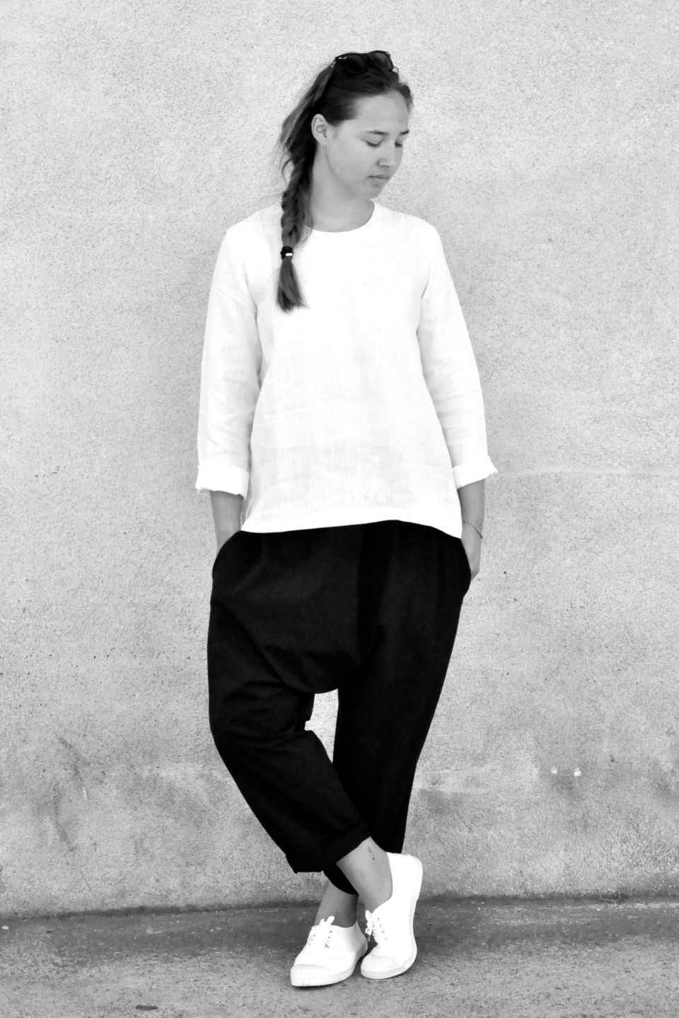 Blouse manches longues, col rond, lin blanc Blouse manches longues, col rond, lin blanc