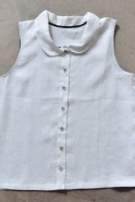 Sleeveless shirt, white linen