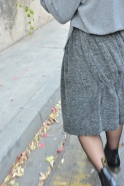 Faux-cul skirt, curly wool drap