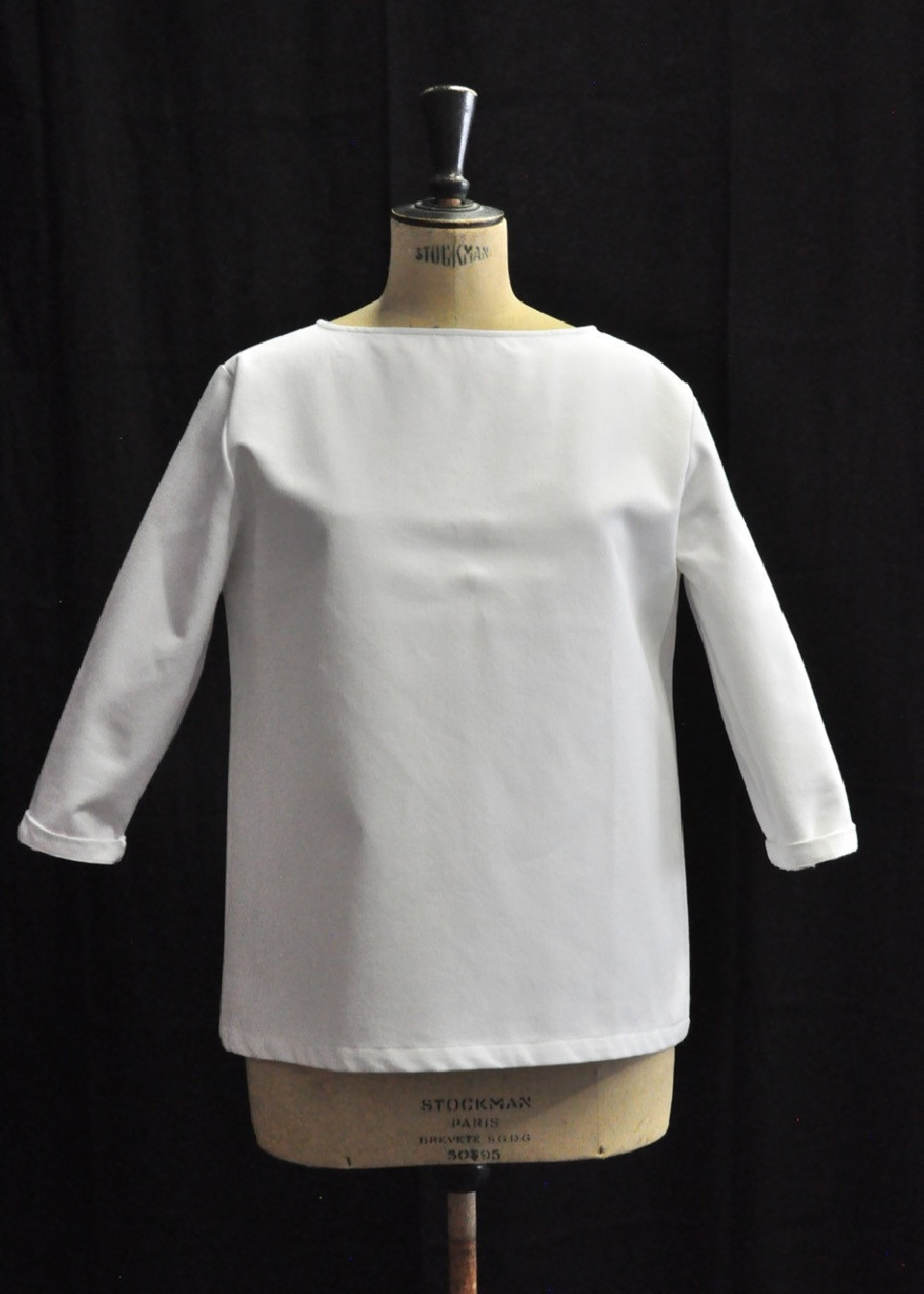 Open blouse, white denim