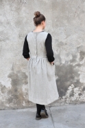Pleated dress, tourterelle wool drap