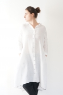 Long sleeves pleated shirt-dress, white linen