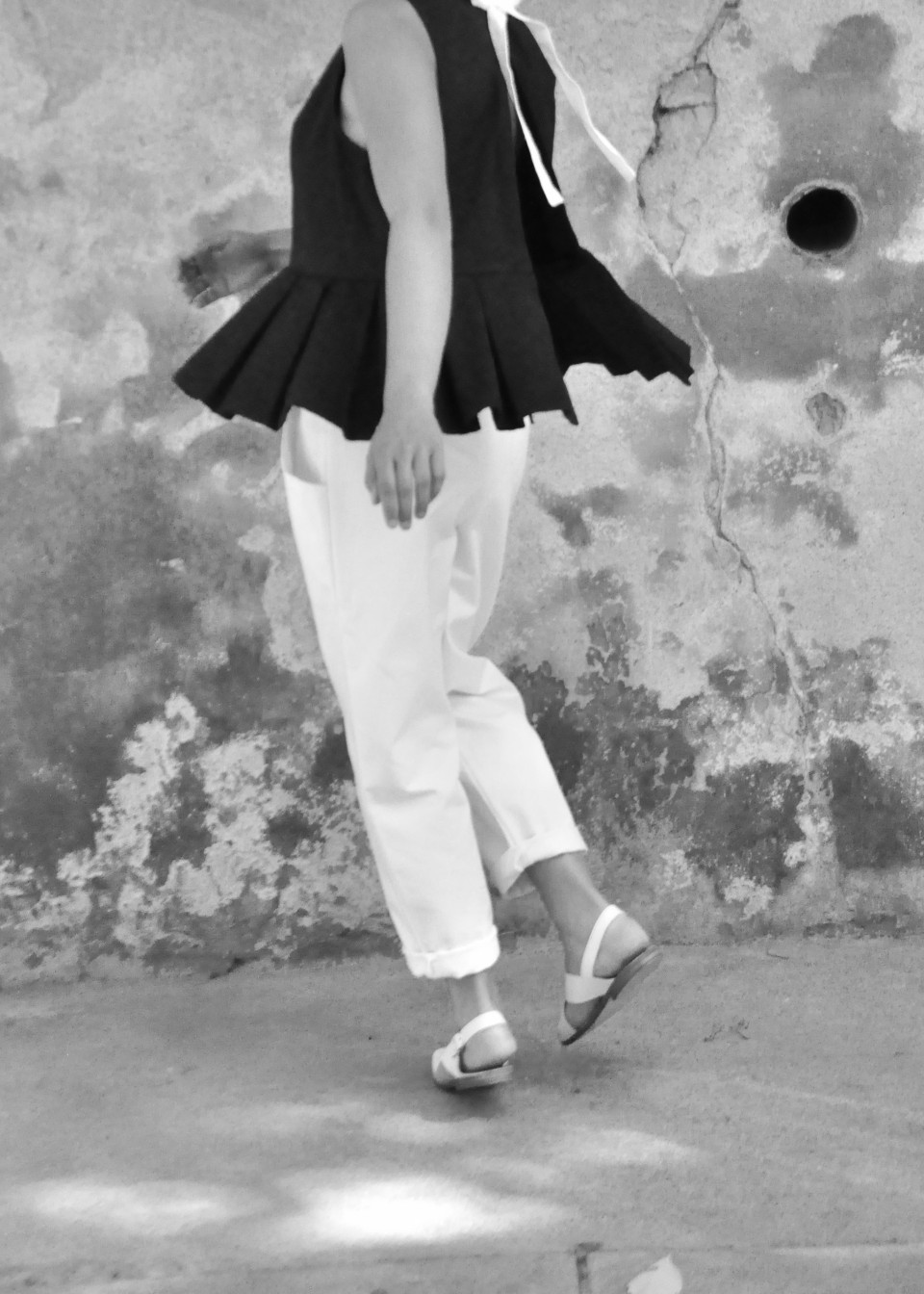 Pleated bow top, black denim