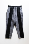 Pockets trousers, black stripes linen