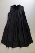 Sleeveless pleated shirt-dress, black openwork cotton