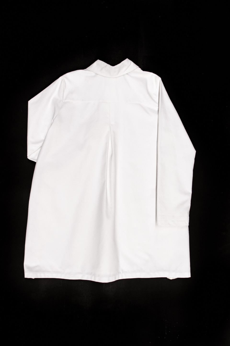 Manteau, jean blanc