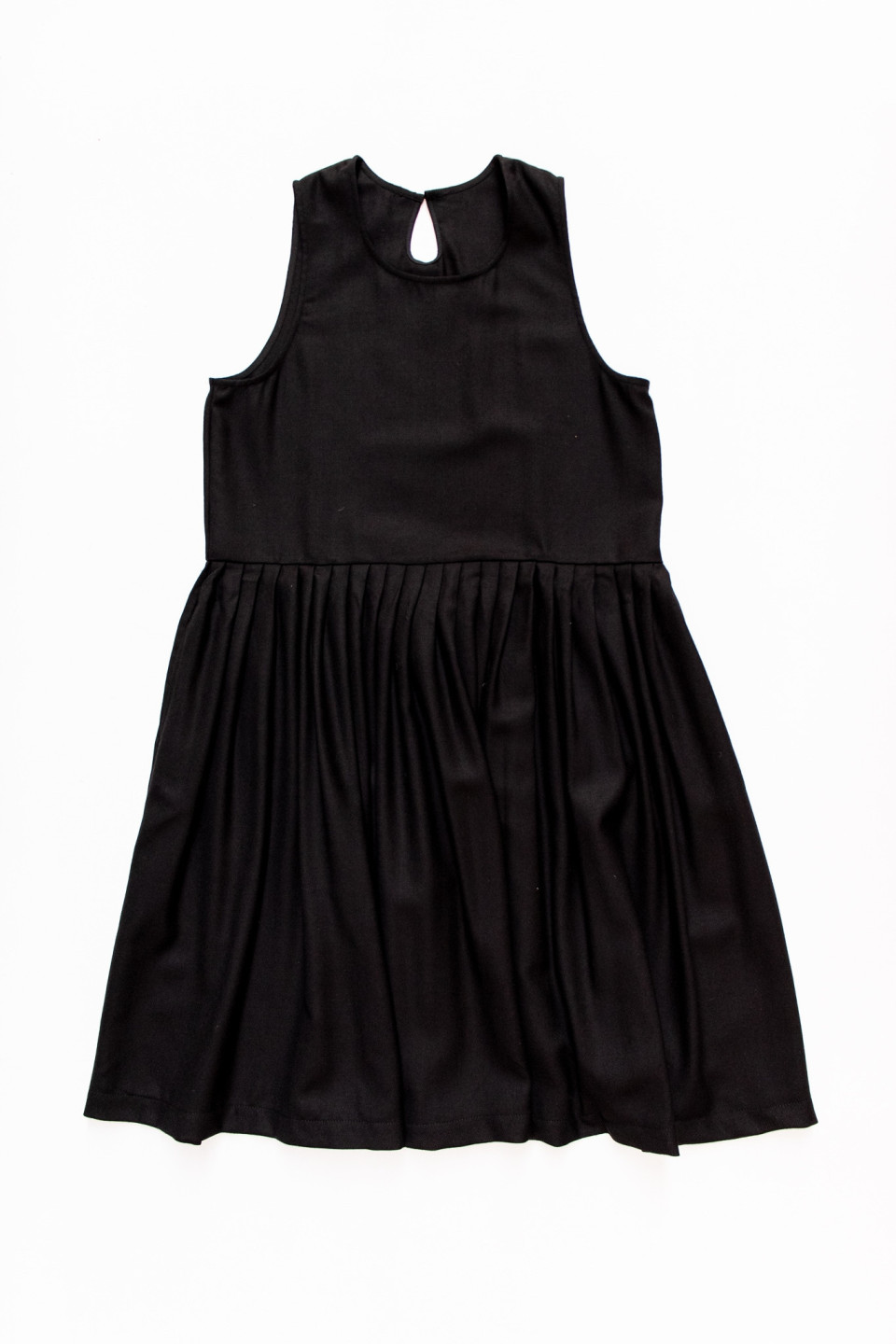 Robe à plis sans manches, flanelle noire