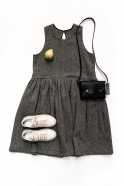 Pleated dress, sleeveless, herringbone wool drap