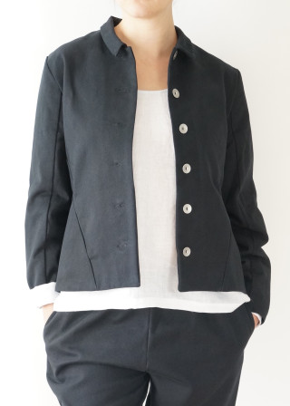 Veste tailleur, jean noir