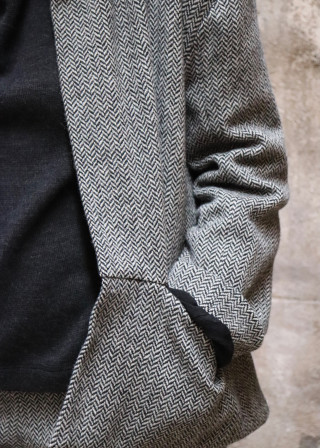 Flared jacket, herringbone wool drap