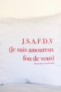 Taie d'oreiller "JSAFDV" rouge