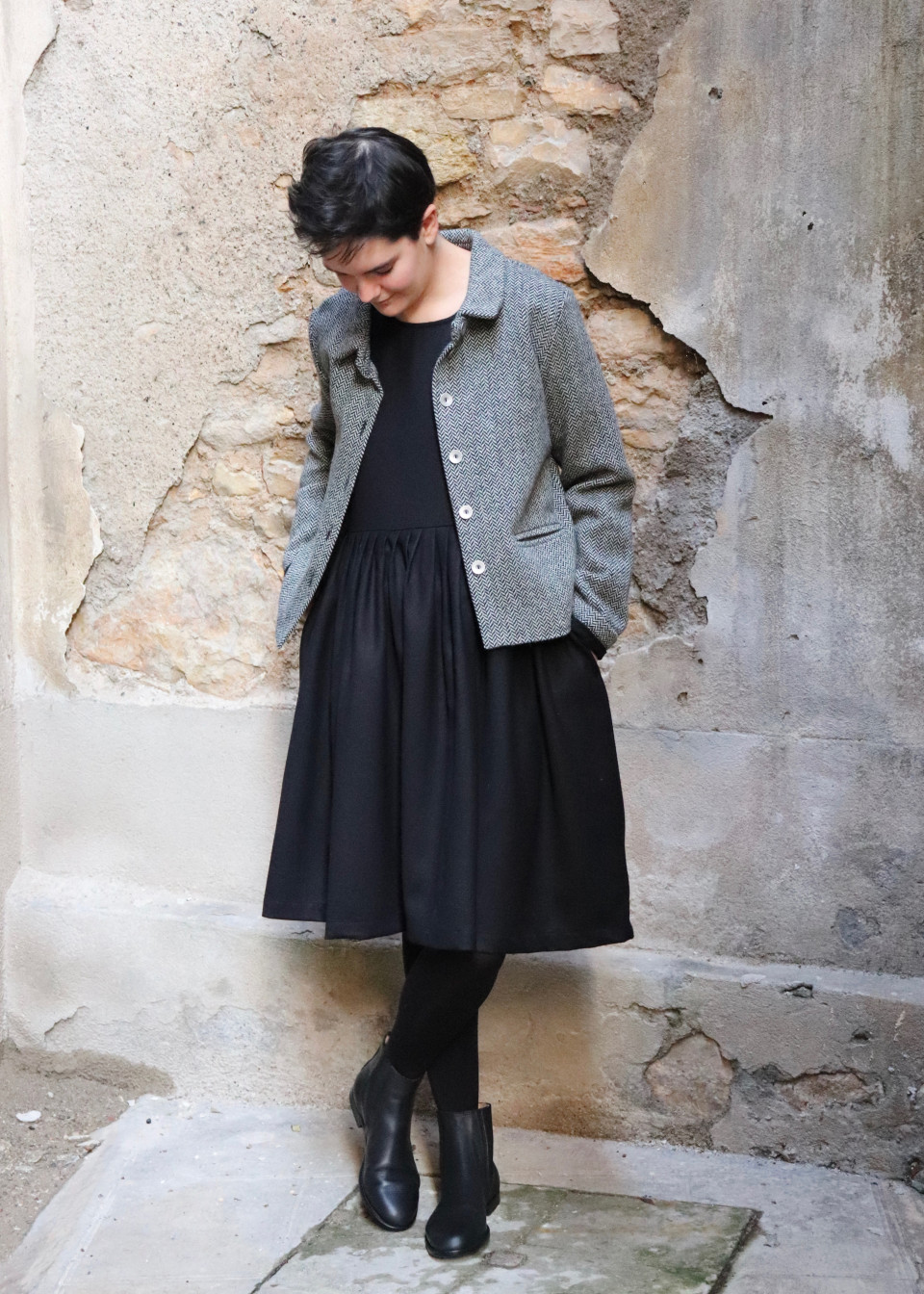 Robe à plis sans manches, flanelle noire