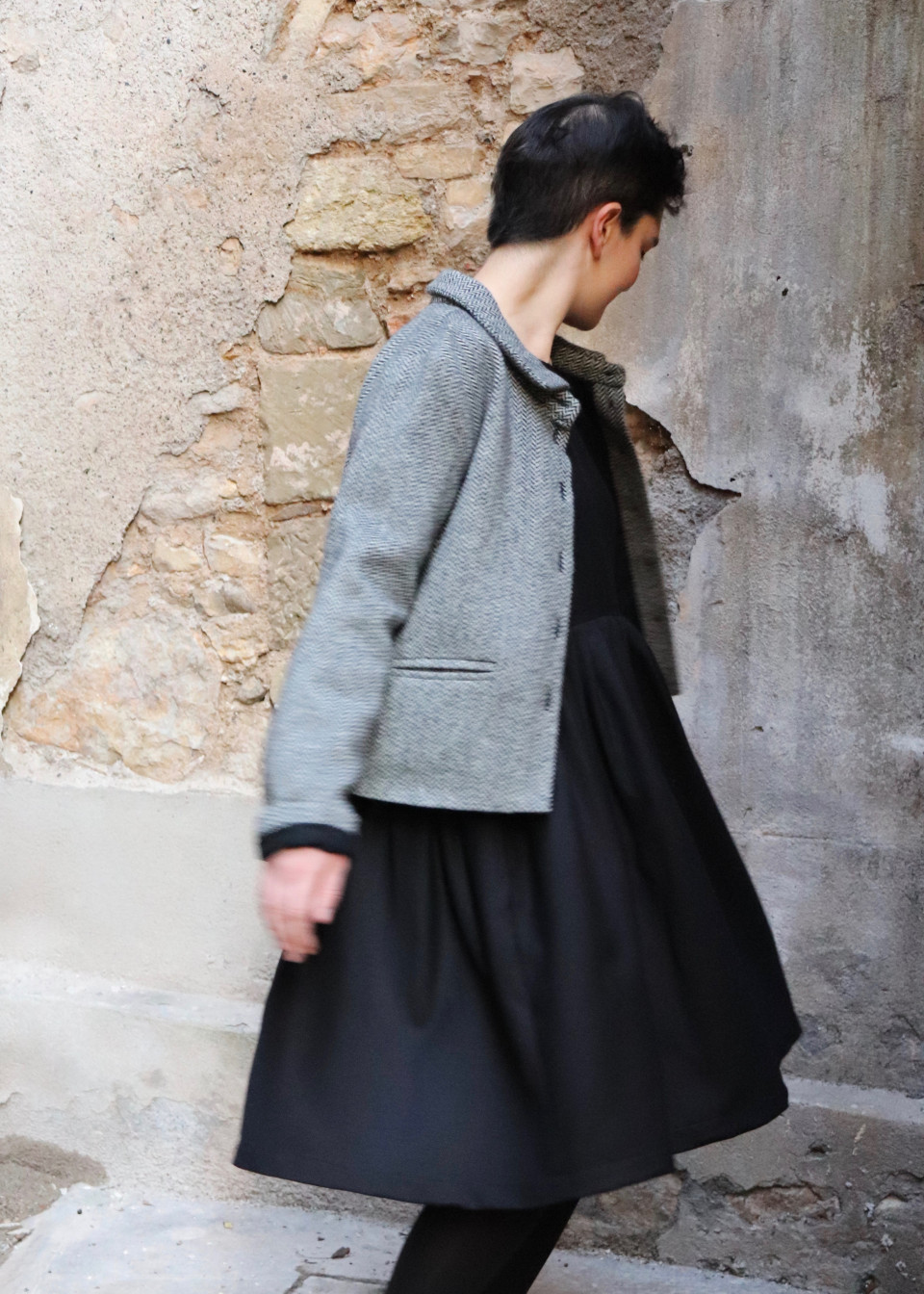 Robe à plis sans manches, flanelle noire