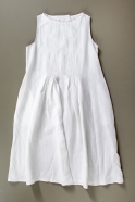 Sleeveless pleated dress, white linen