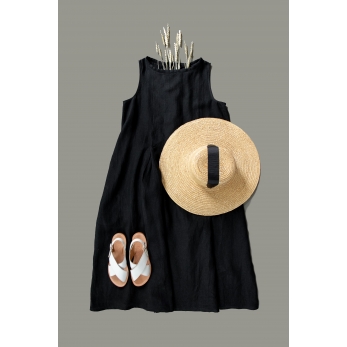 Sleeveless pleated dress, black linen
