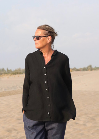 Shirt "woman", black linen