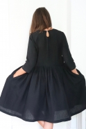 Pleated dress,  3/4 sleeves, black linen