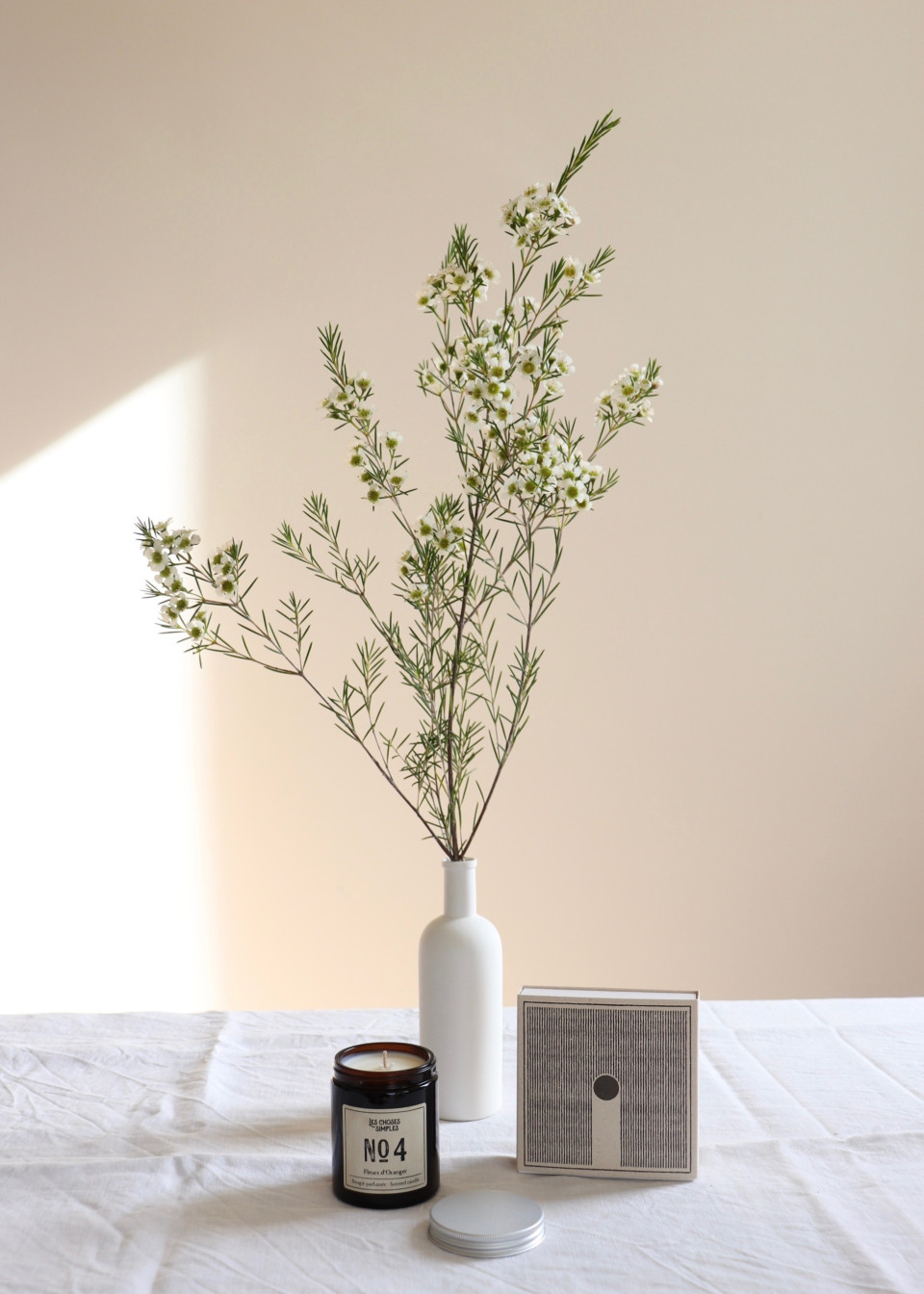 Scented candle "Orange blossoms" - LES CHOSES SIMPLES Scented candle "Orange blossoms" - LES CHOSES SIMPLES
