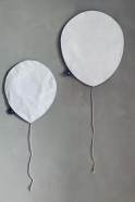 Ballon lumineux en papier blanc