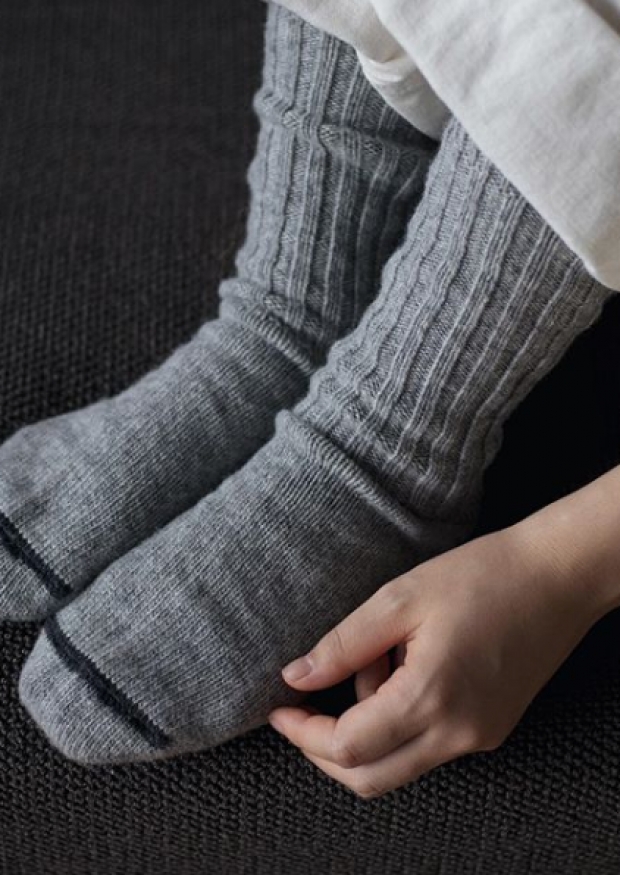 Chaussettes épaisses en laine, gris clair