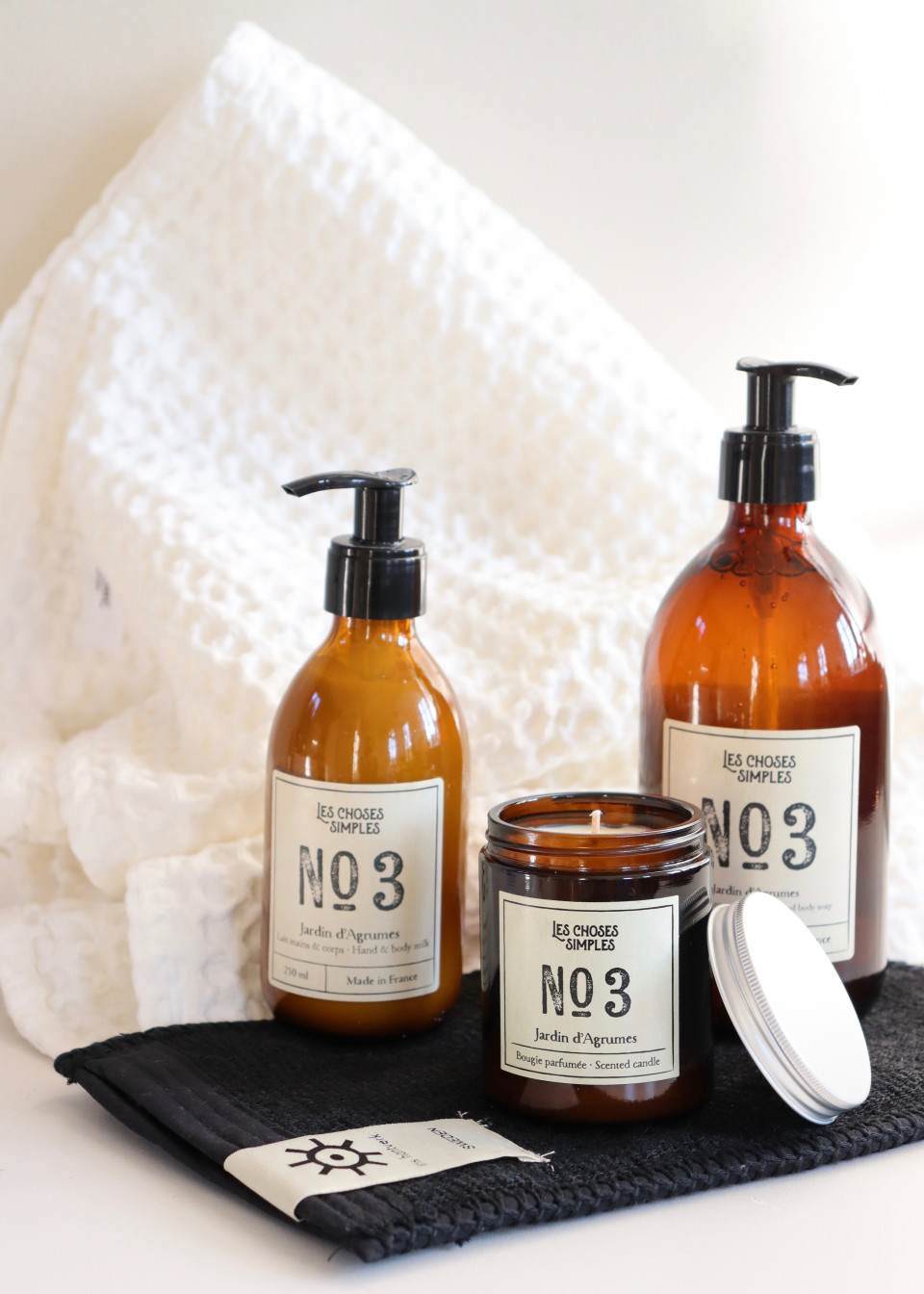 Hand & Body Soap Jardin d'Agrumes - LES CHOSES SIMPLES Hand & Body Soap Jardin d'Agrumes - LES CHOSES SIMPLES
