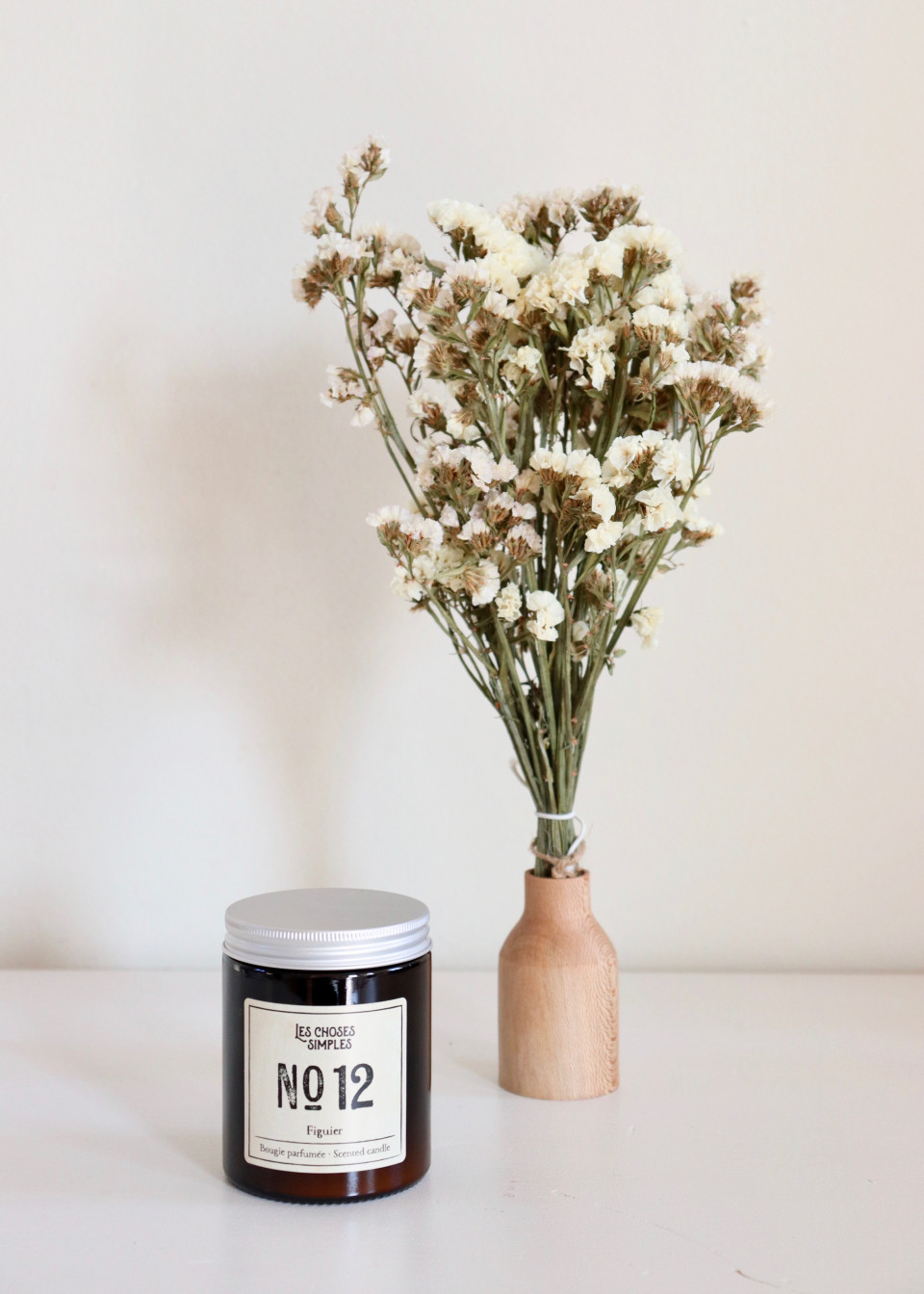 Scented candle "Fig" - LES CHOSES SIMPLES Scented candle "Fig" - LES CHOSES SIMPLES