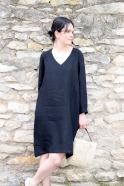 Flared dress, long sleeves, V neck, black linen