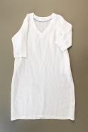 Flared dress, 3/4 sleeves, V neck, white linen