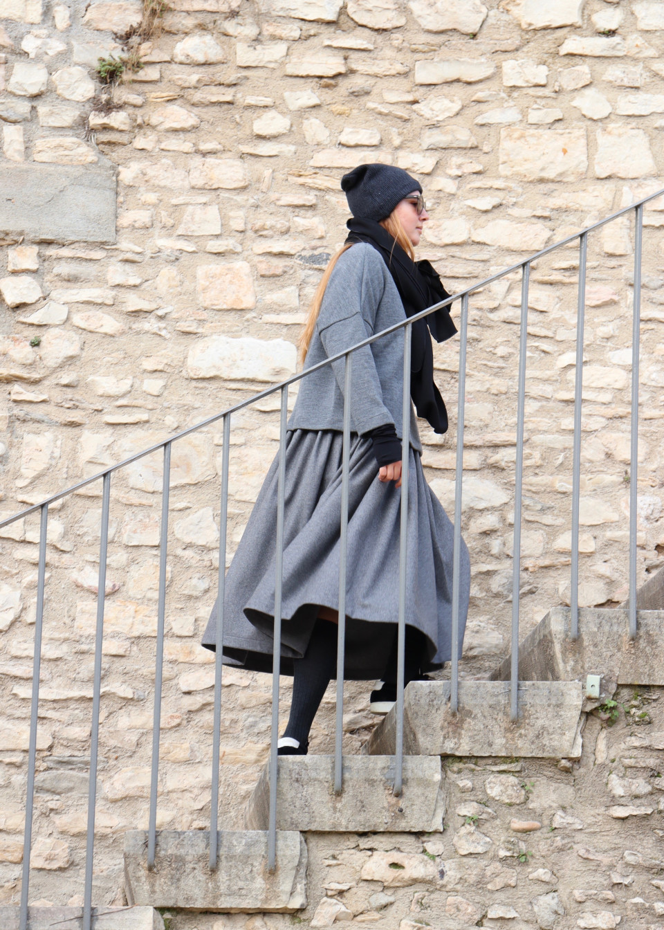 Robe à plis sans manches, lainage gris