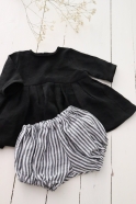 Long sleeves pleated dress, black linen