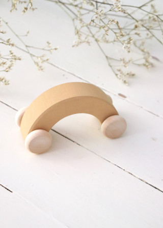 Wooden car "beige arch"