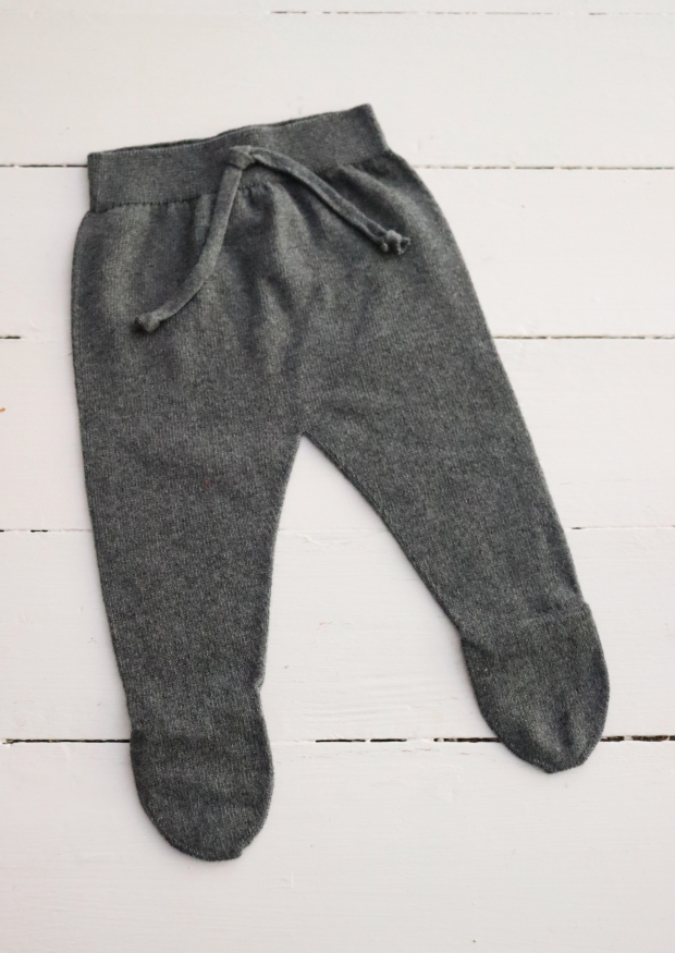 Liam trousers with feet, dark grey