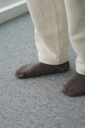 Silk cotton lounge socks, mocha brown