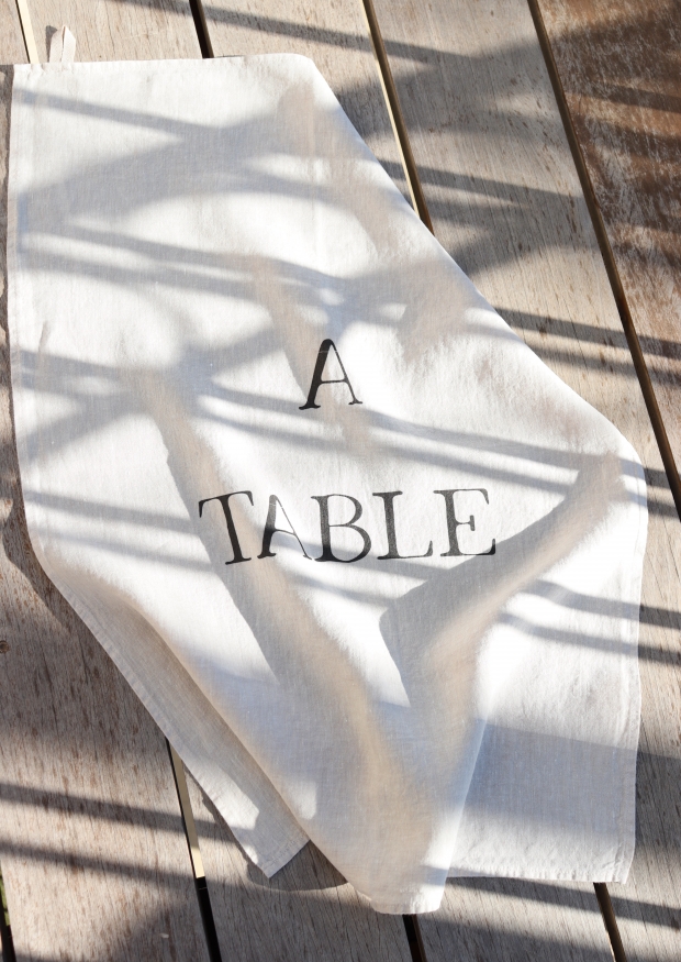 Torchon "A Table" beige