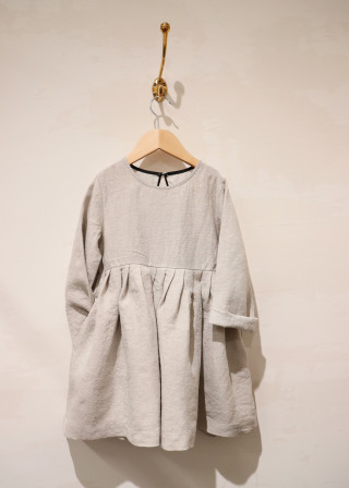 Pleated dress,  long sleeves, beige linen