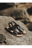 Sandals Uzes, black leather