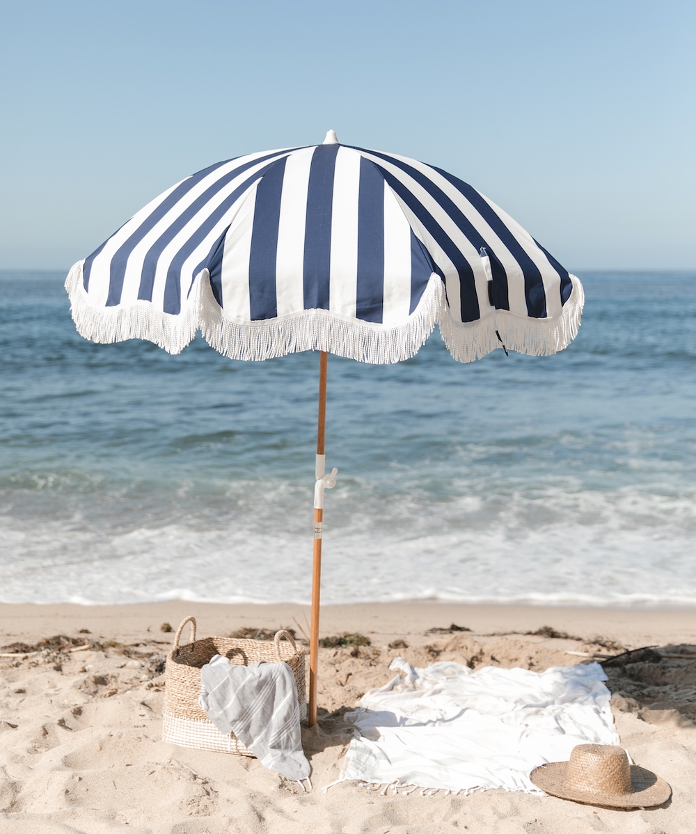 Parasol de plage, rayues larges - Le Vestiaire de Jeanne SARL