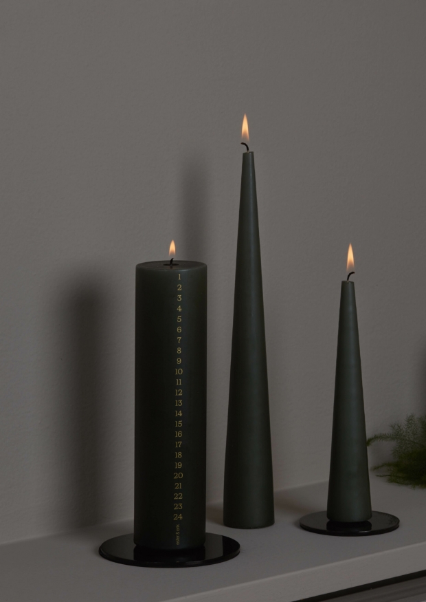Pillar Advent candle, green soil