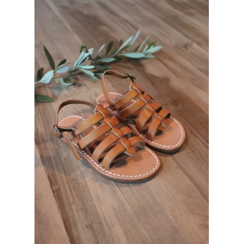 Kid sandals, natural leather