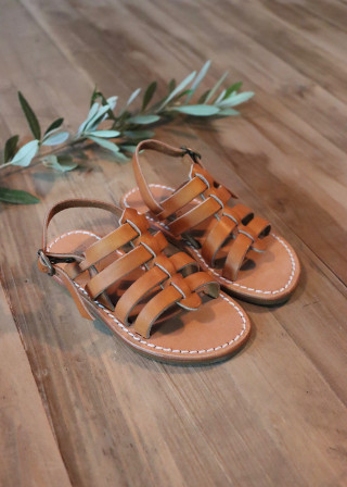 Kid sandals, natural leather