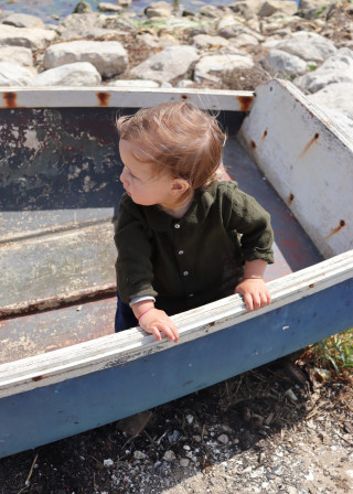 Peter pan shirt, green linen