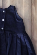 Sleevesless pleated dress, night blue corduroy