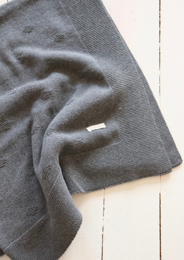 Cotton knit blanket Mia, dark grey