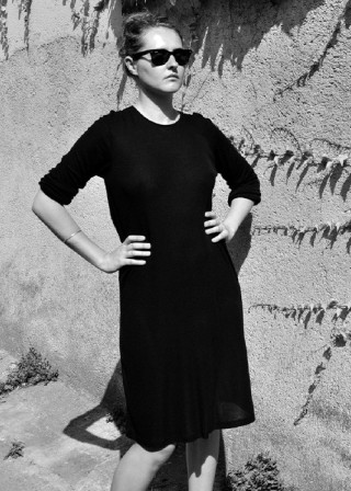 Robe évasée manches longues, col rond, bambou noir