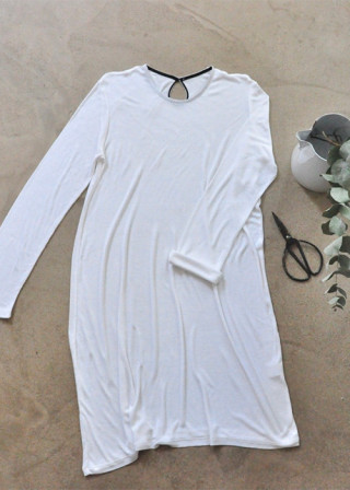 Robe évasée manches longues, col rond, bambou blanc