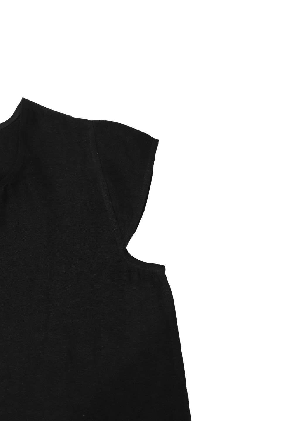 Blouse en lin noir manches courtes col rond Blouse en lin noir manches courtes col rond