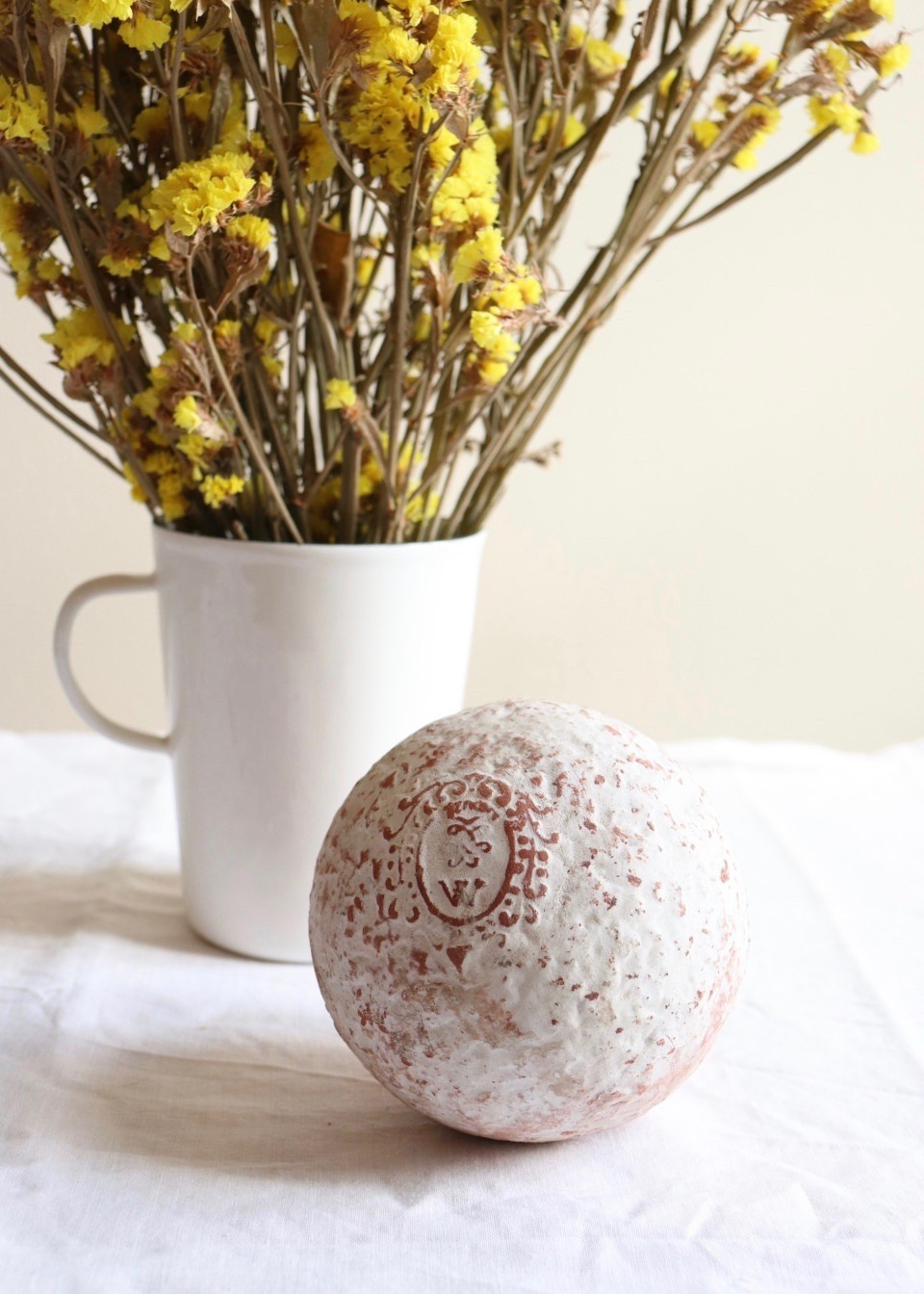 Boule en terre cuite parfumée au Miel - AMPHOLIA